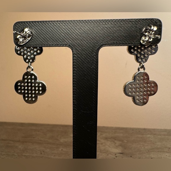 Elegant Silver Pave CZ Clover Drop Earrings - Picture 5 of 5